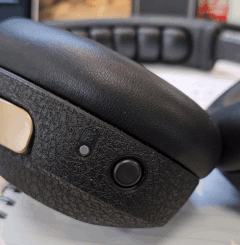 RX breathing blue in pairing mode