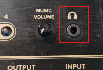 Headphone Out on Spark 40